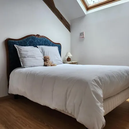 Casa de Férias Maison Chaleureuse Et Familiale. Nalliers (Vendee)