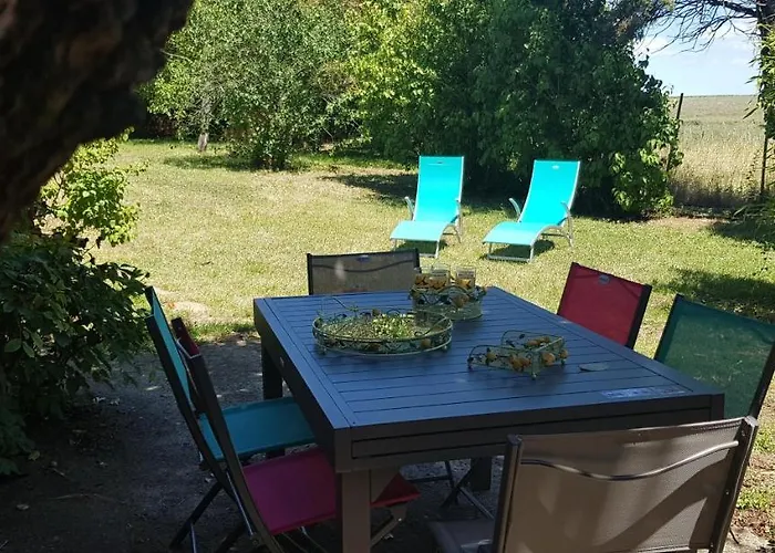 Semesterbostad Maison Chaleureuse Et Familiale. Nalliers (Vendee)