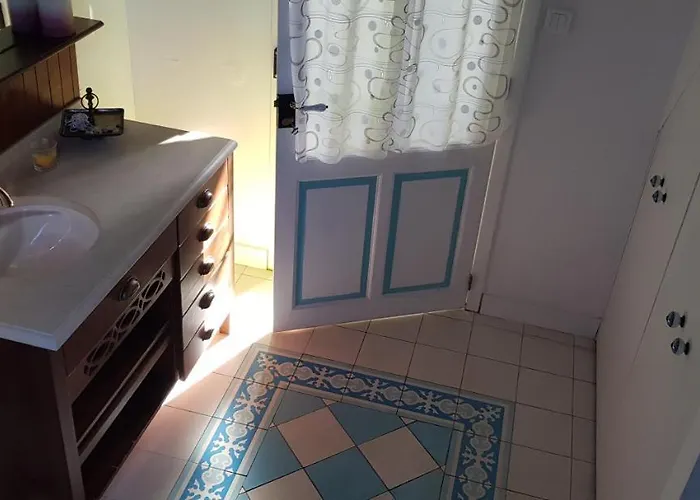 Maison Chaleureuse Et Familiale. Semesterbostad