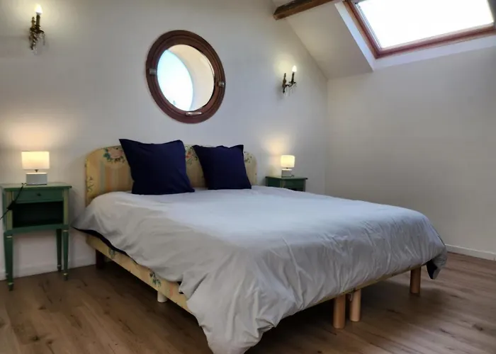 Maison Chaleureuse Et Familiale. Semesterbostad